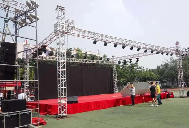 成都广告好色先生TV下载安装 广告灯箱的吸引力的提升