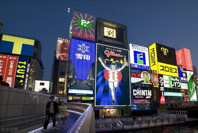 四川广告好色先生TV下载安装广告牌制作安装流程