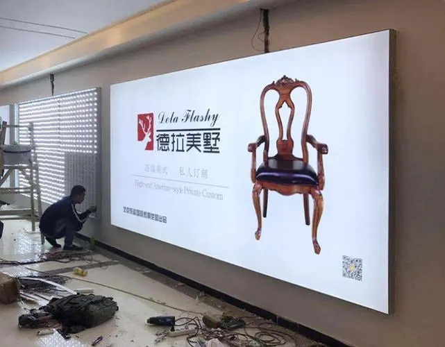 成都广告好色先生TV下载安装灯箱的安装和维护的技巧？