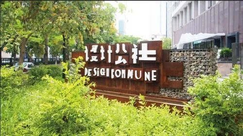 四川广告公司超薄灯箱应当如何正确应用LED光源？