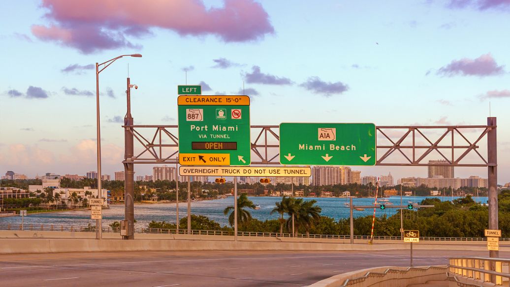 成都广告公司发光字制作步骤是什么？